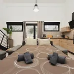 Semesterbostad Le Joyau , Loft Neuf A 10 Min De La