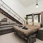 Semesterbostad Le Joyau , Loft Neuf A 10 Min De La *