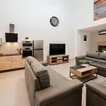 Le Joyau , Loft Neuf A 10 Min De La Nyaraló
