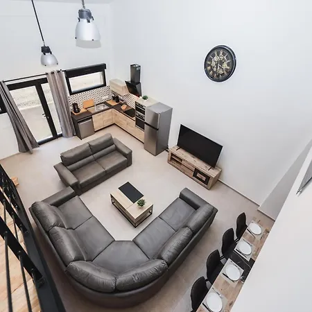 Le Joyau , Loft Neuf à 10 Min De La Condette